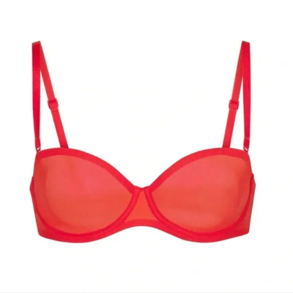 SKIMS ULTRA FINE MESH STRAPLESS BRA IN POPPY 30C - Picture 2 of 7